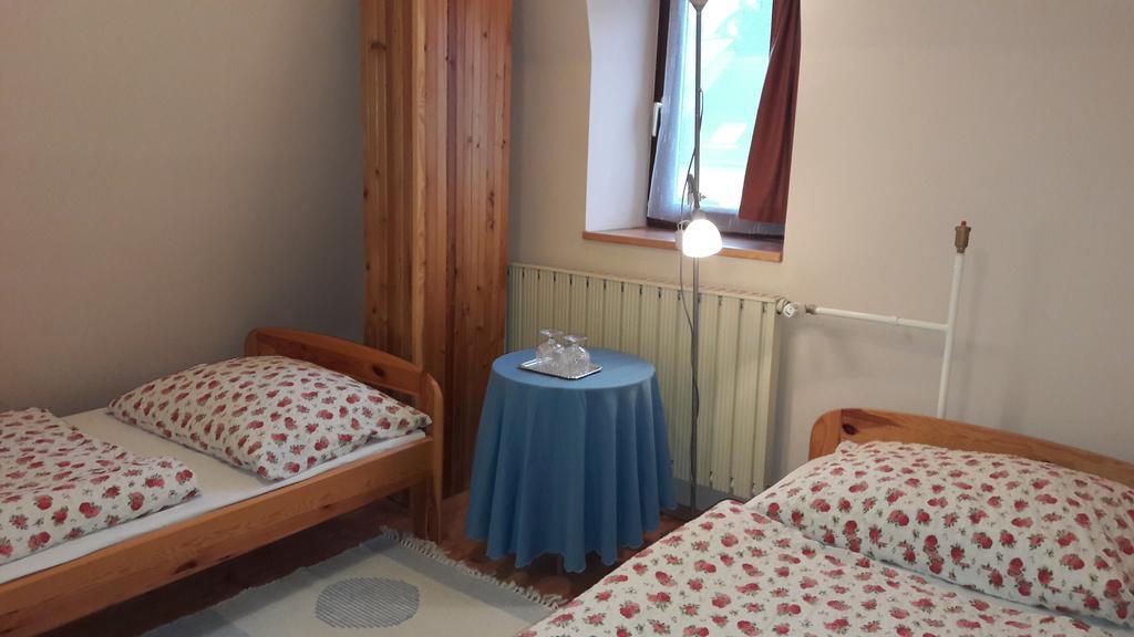 Vecsey Apartman Leilighet Eger Eksteriør bilde